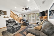 Courtyard Hot Tub Condo Near Ski Resorts & Golf