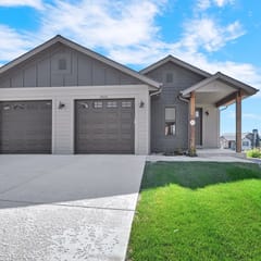 4BR Mountain View Home | Private Hot Tub | Lake & Ski Resort Proximity | Sleeps 12