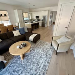 Mountain View Retreat w/ Hot Tub & Pool Access