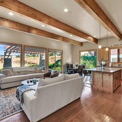 Ski & Golf Retreat w/ Stunning Mountain Views