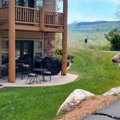Eden Mountain Condo: Pool, Hot Tub & Fast WiFi