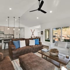 Hot Tub House: Ski Retreat at Powder Mountain
