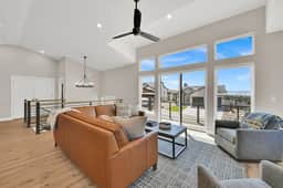 Ski Retreat: Powder Mountain Views & Hot Tub Bliss - Image 2