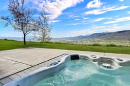 7BR Mountain View Home | Private Hot Tub | Lake & Resort Proximity | Sleeps 16 - Image 2