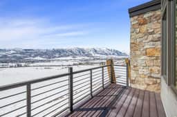 Luxury Townhome with Stunning Ogden Valley Views - Image 5