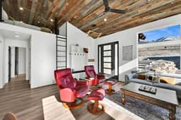 Eden Mountain Cabin: Hot Tub & Stunning Views Retreat - Image 4