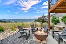 Eden Mountain Oasis: Hot Tub & Stunning Views - Image 2