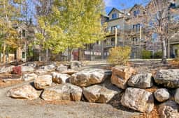 Courtyard Hot Tub Condo Near Ski Resorts & Golf - Image 3