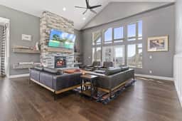 Eden Escape - 5BR Mountain Home with Private Hot Tub & Golf Course Views - Image 4