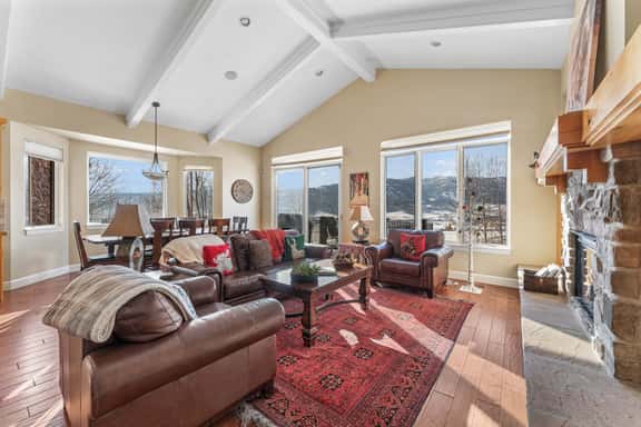 Mtn House Movie Room HOA Pool,Hot Tub, great Views - Image 1