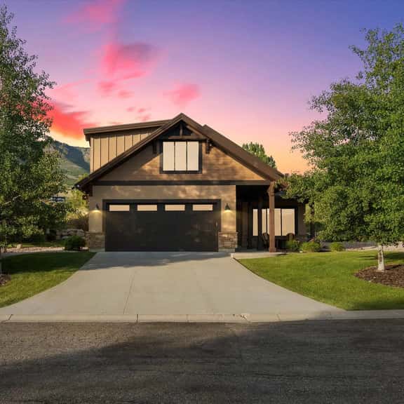 4BR Mountain View Home | Private Hot Tub | Lake & Resort Proximity | Sleeps 8 - Image 1