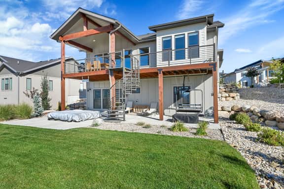 Powder Mountain Retreat: Hot Tub, Golf, Stunning Views - Image 2