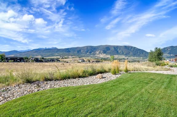 Powder Mountain Retreat: Hot Tub, Golf, Stunning Views - Image 5