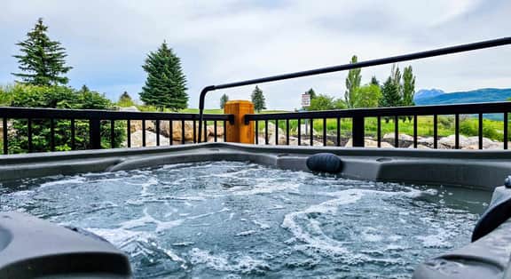 Apollo Creed’s Powder Mountain Ski - Golf Retreat - Image 3