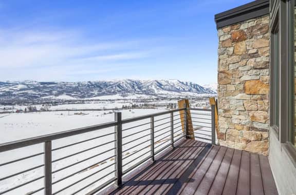 Luxury Townhome with Stunning Ogden Valley Views - Image 5