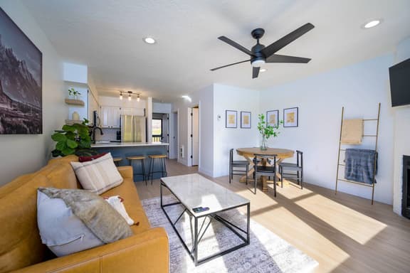 2BR Mountain View Condo | Community Pool & Hot Tub Access | Lake & Resort Proximity | Sleeps 6 - Image 1